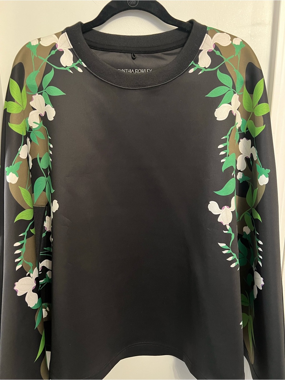 Cynthia Rowley floral bonded capelet; M/L